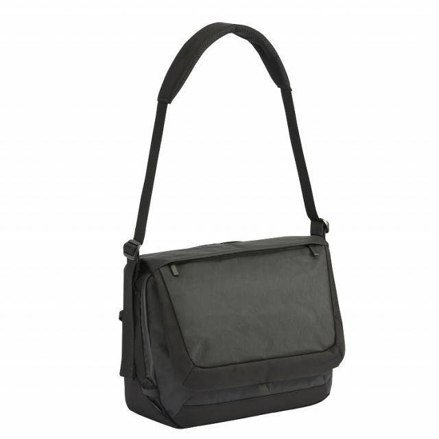 ace．（ace．）/ショルダーバッグ A4ファイル 耐久 撥水 16L ace． ラグレンティスクロスX
