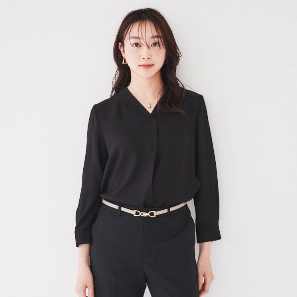 UNTITLED / アンタイトル Vネックインナーブラウス アンタイトル UNTITLED Vネックインナーブラウス （ホワイト(001