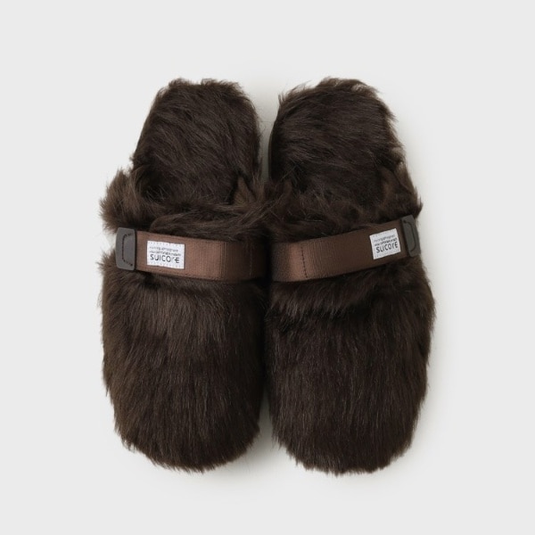 マメクロゴウチ Mame Kurogouchi Curved Line Ankle Strap Sandals