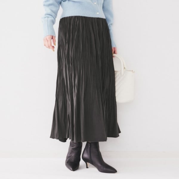 アンタイトル(UNTITLED)/【洗えるウエストゴム】スエード調ランダムプリーツスカートの通販は 8,182円