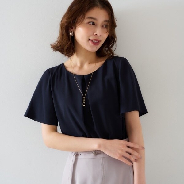 アンタイトル（UNTITLED）/【通勤／二の腕カバー】フロントタックブラウス