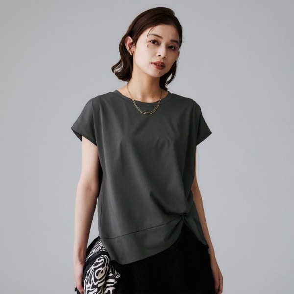 アンタイトル（UNTITLED）/【洗えるTシャツ】ツイストプルオーバー_8
