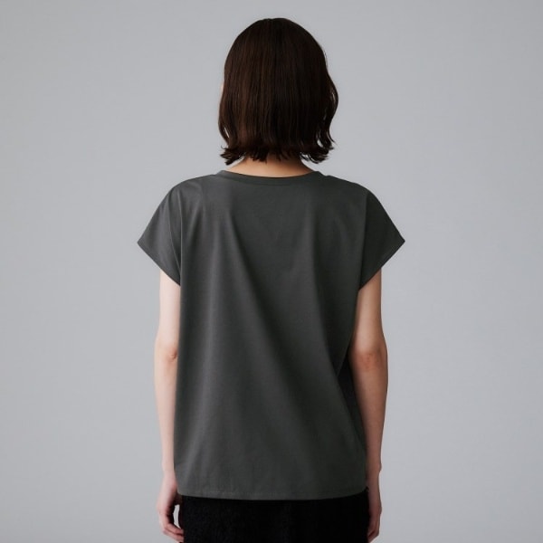 アンタイトル（UNTITLED）/【洗えるTシャツ】ツイストプルオーバー_18