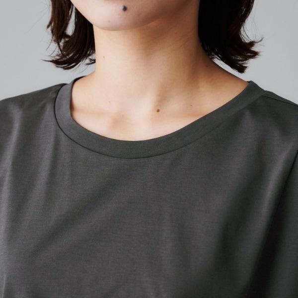 アンタイトル（UNTITLED）/【洗えるTシャツ】ツイストプルオーバー_19