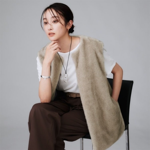 アンタイトル（UNTITLED）/【トレンドジレ】フェイクファーベスト