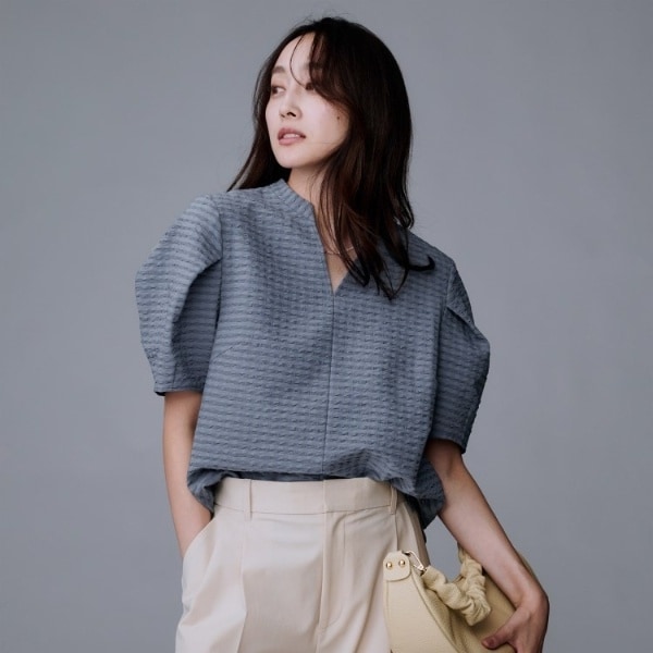 美品 イッセイミヤケ 巾着 プリーツ バッグ ダークグレー レッド ISSEY