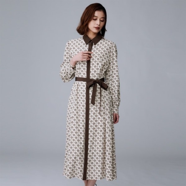 アンタイトル（UNTITLED）/【ウエストリボン前開きボタンレトロモダン】チェーン柄フレアワンピース