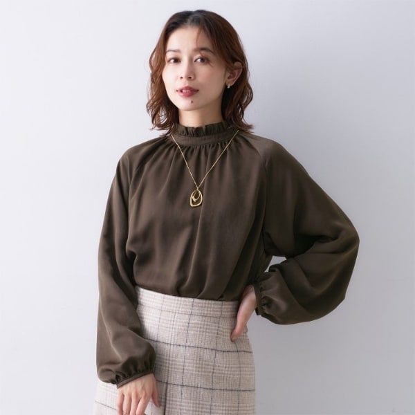 アンタイトル（UNTITLED）/【エレガントお仕事着にも】スタンドフリルネック ブラウス