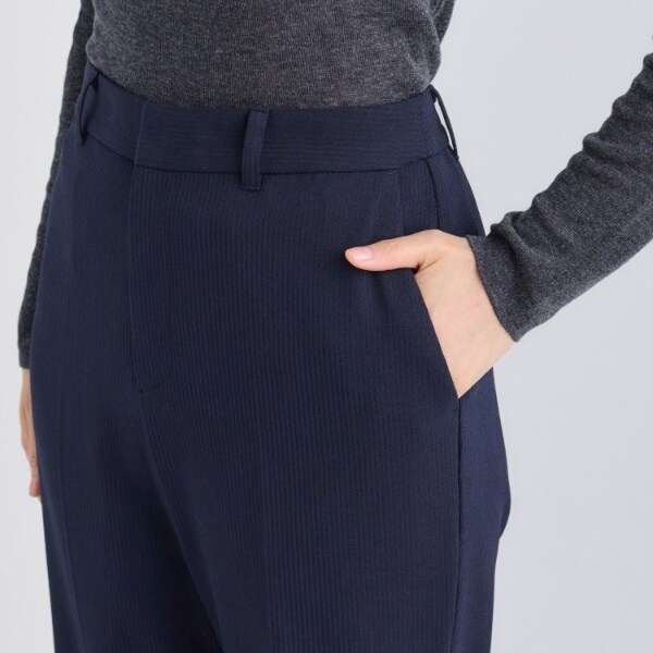 インディヴィ（INDIVI）/【日本製／通勤スーツ】プレシャスドビー テーパードパンツ_15