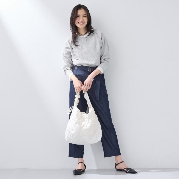 インディヴィ（INDIVI）/【洗える／キレイ色】体型カバー無縫製ニット_12