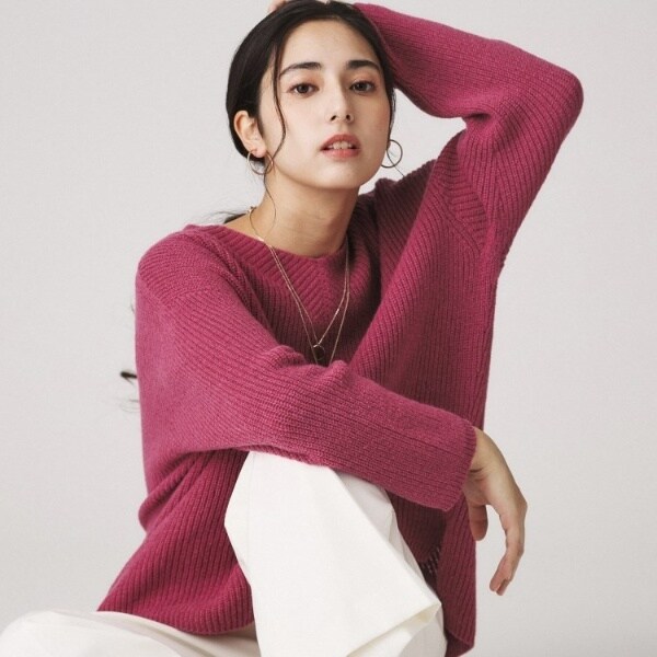 クード シャンス（COUP DE CHANCE）/【洗える／日本製／ホールガーメント（R）で着心地◎】表情豊かな素材感が魅力のVネックプルオーバーの通販は 9,460円