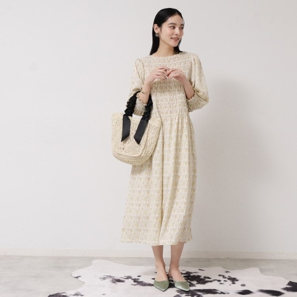 スーナウーナ（SunaUna）/シャーリングフラワーワンピース