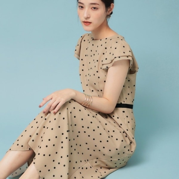 スーナウーナ（SunaUna）/【袖ラッフル／S〜L】ドットワンピース