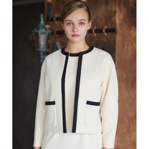 新作セール DKNY ワンピース 美ライン ルーシング ラップ風