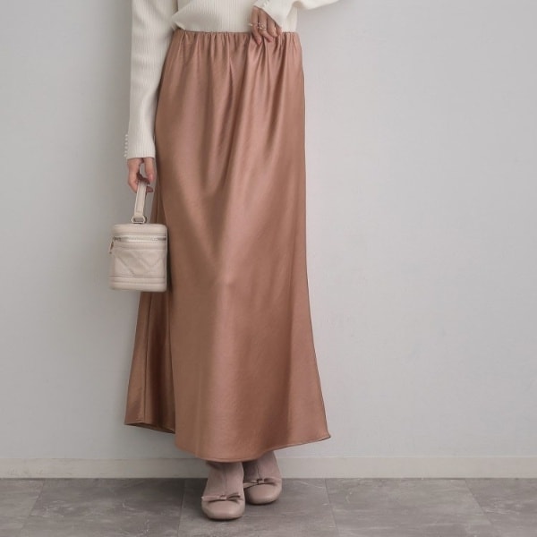 クチュールブローチ（Couture Brooch）/シルキーヘビーサテンスカート