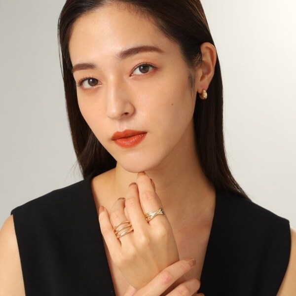 COCOSHNIC K10ダイヤモンド Zライン リング COCOSHNIC K10ダイヤモンド Zライン リング K10ダイヤモンド Zライン