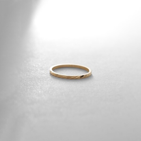 ココシュニック K10カットワーク極光細 リング 8号 COCOSHNIK 金製