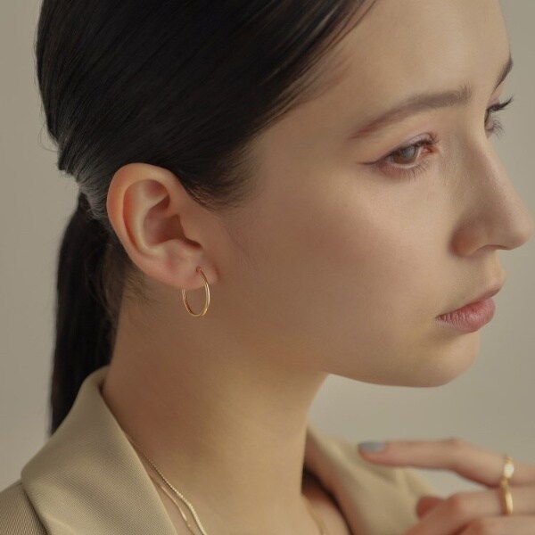 COCOSHNIK カット丸線 フープピアス（小） レディース