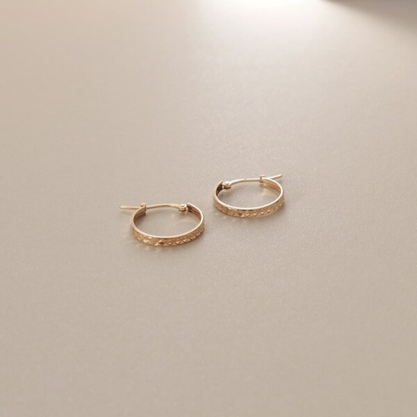 COCOSHNIK　オーバル　フープピアス　シルバー×K10　ゴールド COCOSHNIK オーバル フープピアス シルバー×K10 ゴールド K10月甲