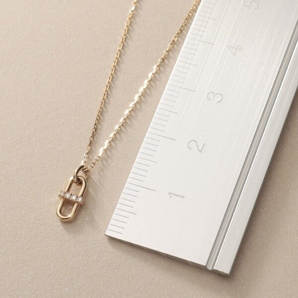 ココシュニック（COCOSHNIK）/K10ダイヤモンド PCモチーフ ネックレス