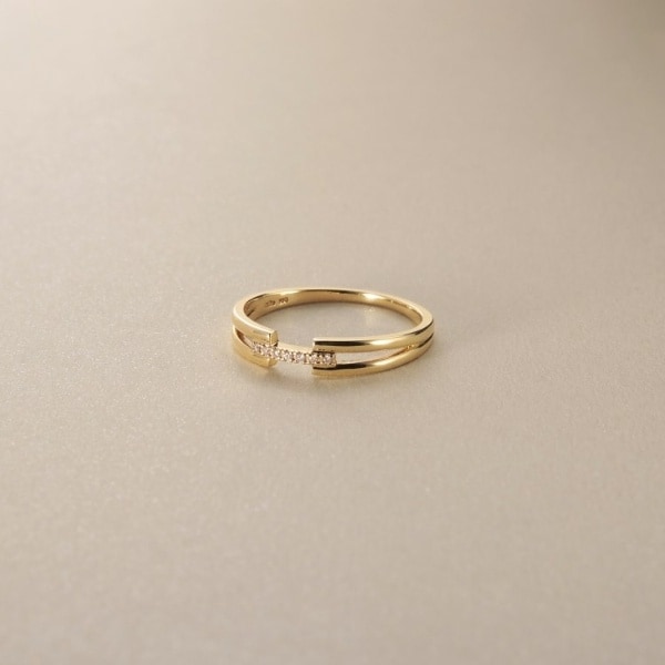 ココシュニック（COCOSHNIK）/K10ダイヤモンド ブリッジ リング