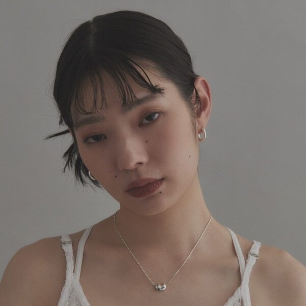 ココシュニック オンキッチュ（COCOHNIK onkitsch）/しろがね色 ハギーフープ ラウンドピアス