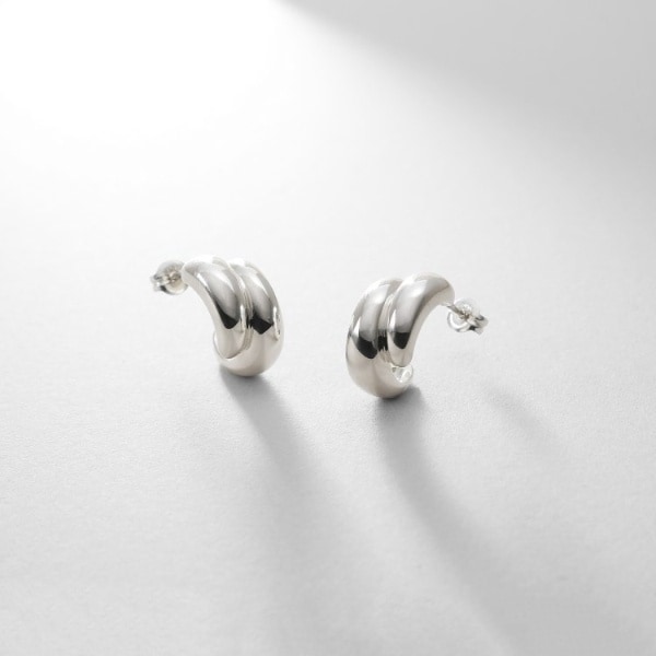 ココシュニック オンキッチュ（COCOHNIK onkitsch）/シルバー スモールフープ チャビーローテイテッドピアス