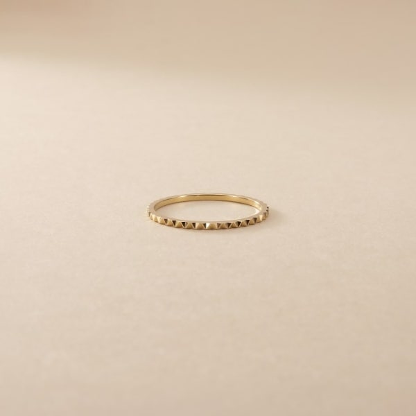 ココシュニック オンキッチュ（COCOHNIK onkitsch）/K10スキニーリング トライアングルエッジ