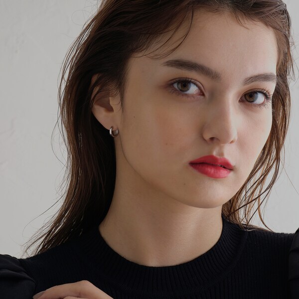 ジュピター/white gold straight hoopピアス（0