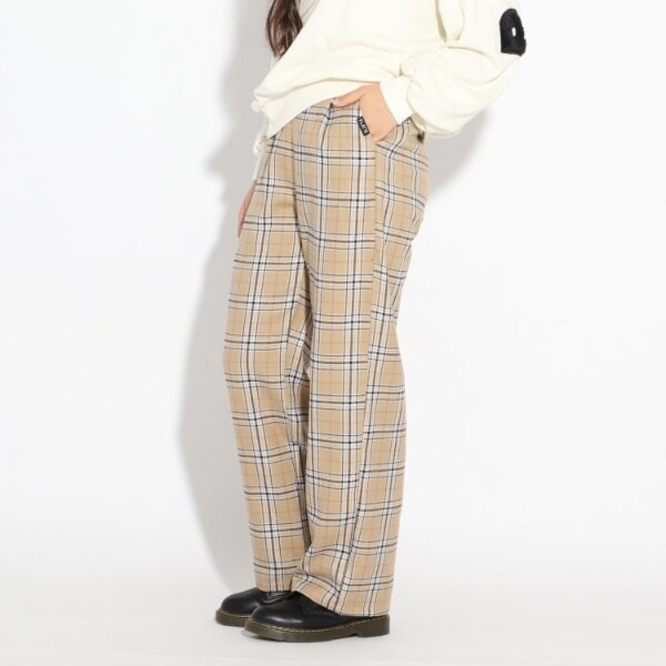 ピンクラテ ニコラ掲載 チェックワイドパンツの通販はau Pay マーケット Brand Square By Oioi ブランドスクエアbyマルイ