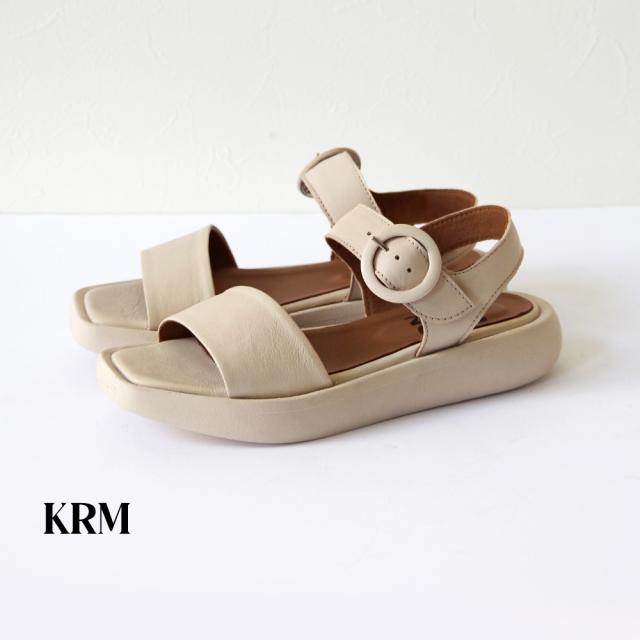 シュークローゼットセレクト（SHOE CLOSET SELECT）/BUENO （ブエノ） / スクエアトゥ ダブルベルトサンダル Y1002