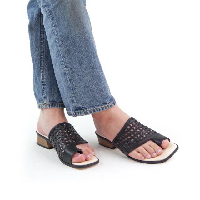 シュークローゼットセレクト（SHOE CLOSET SELECT）/WOVEN (ウーヴン) / メキシコ製 メッシュ レザーサンダル LIMの通販は 5,720円