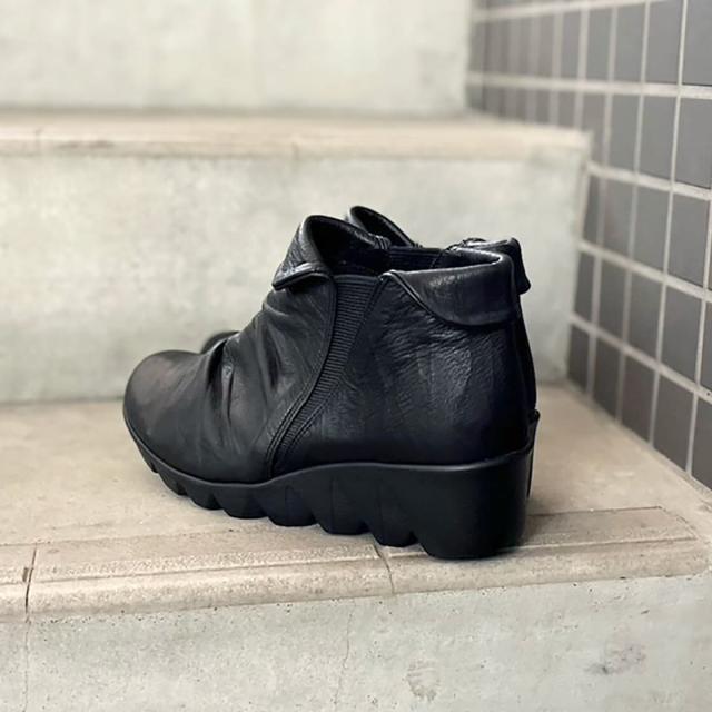 NEW】モネ（Monet）/【25秋冬新作】【244300】サイドゴア軽量ブーツ