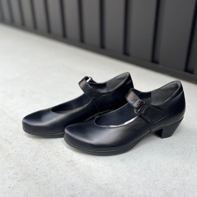 モネ（Monet）/【ソフトレザー/屈曲性】オブリークトゥ ストラップ