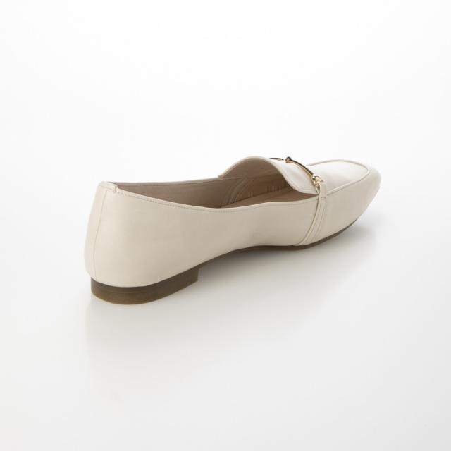 ラウナレア（Launa lea）/【人気】スクエアトゥビットフラット