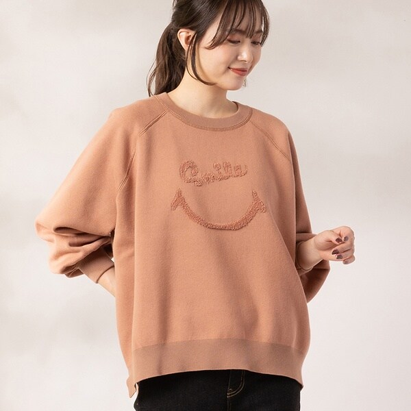 ピサーノ（PISANO）/『Ｓｍｉｌｅ』刺繍入り・ラグランスリーブニットの通販は 7,920円