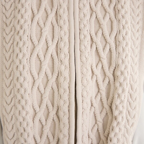 ピサーノ（PISANO）/ニット×タフタ・ドッキングハイネックジレ