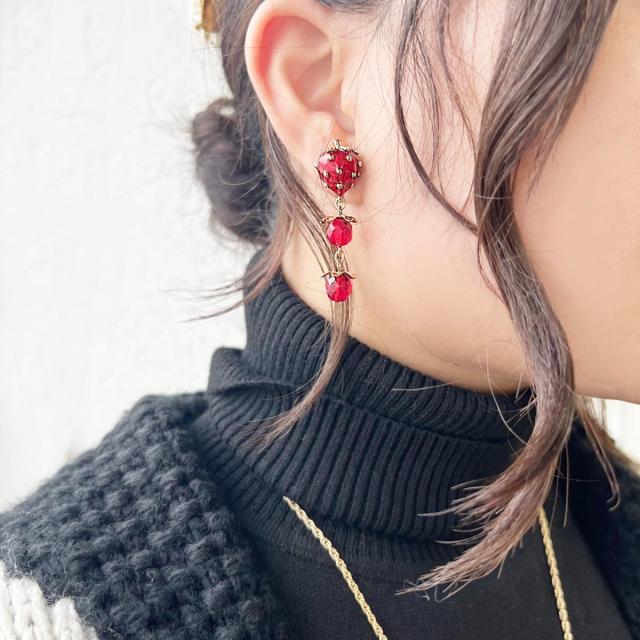アナ スイ（ANNA SUI）/いちご動機 スウィングピアス