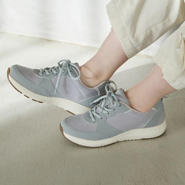 アキュアーズ（AcureZ）/カジュアルスニーカー「母趾にやさしいスニーカー」