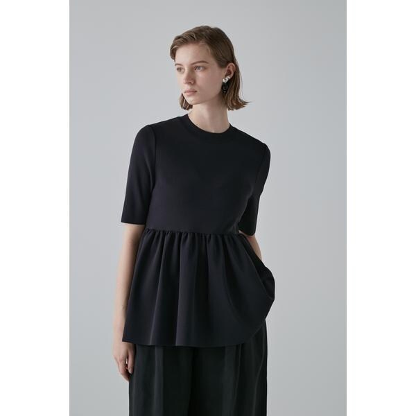 アドーア（ADORE）/ドライストレッチペプラムニットトップスの通販はau