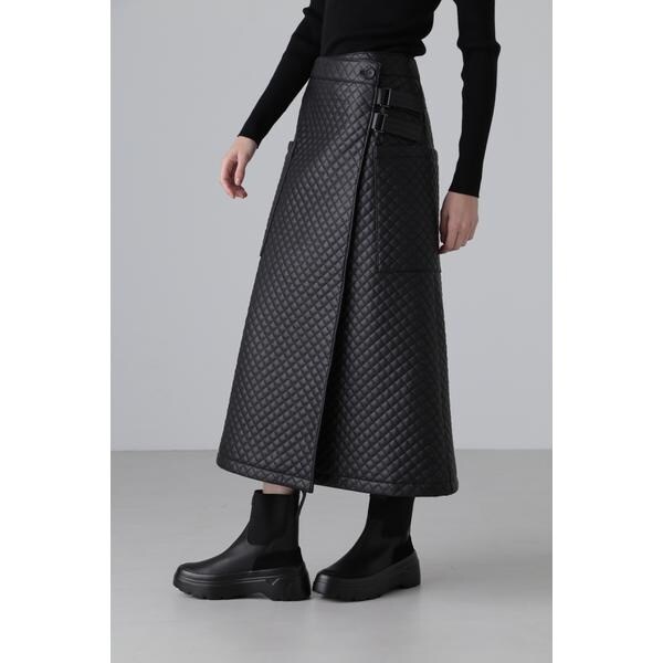 アドーア（ADORE）/キルティングフェイクレザースカートの通販はau PAY