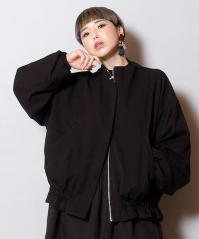 ❤️美品❤️オズモーシス　タックスリーブギャザーブルゾン ❤️美品❤️オズモーシス タックスリーブギャザーブルゾン