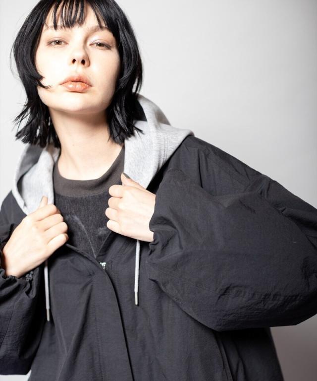 オズモーシス（OSMOSIS）/フーデッドバルーンコートの通販はau PAY