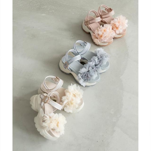 ランダ（RANDA）/【22．5−25．5】ボリュームフラワースポーツサンダル