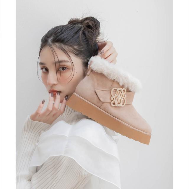 ランダ（RANDA）/＜24秋冬新作＞【22．5−25．5】モノグラムパーツショートムートンブーツの通販は 10,897円