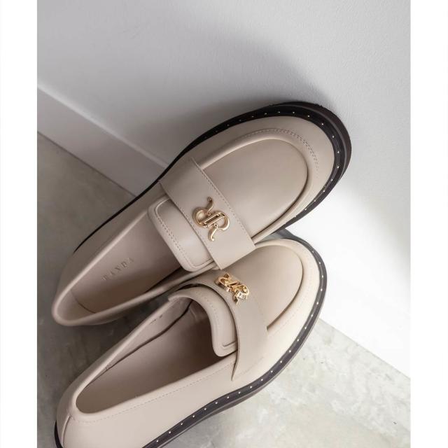 ランダ（RANDA）/＜25秋冬新作＞【22．5−25．5】モノグラムスタッズ