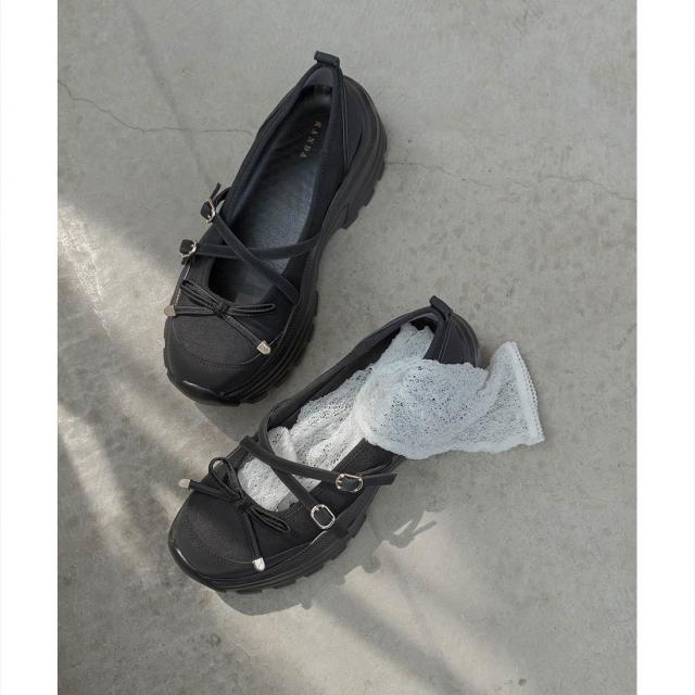 ランダ（RANDA）/＜25秋冬新作＞【22．5−25．5】ボリュームソールトゥシューズライクスニーカー