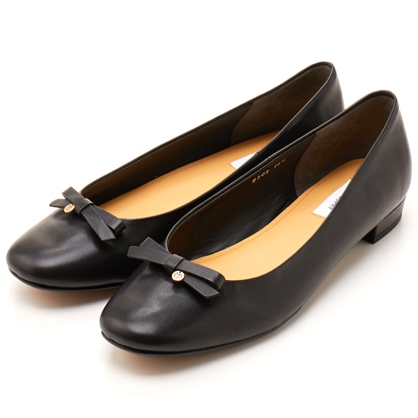 ファビオルスコーニ レザー ポインテッドトゥ フラットパンプス 黒 25.5cm HENRI EN VARGO KATE BLACK ENAMEL パンプス