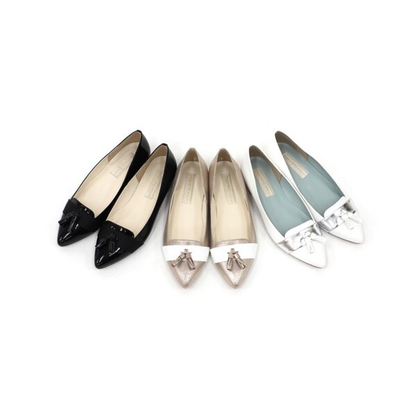 カーリーエフェリーチェ（Carlie e Felice）/タッセルローファーパンプス