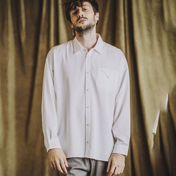 ノーアイディー（NO ID．）/タブポケットBIG−SH(シャツ)